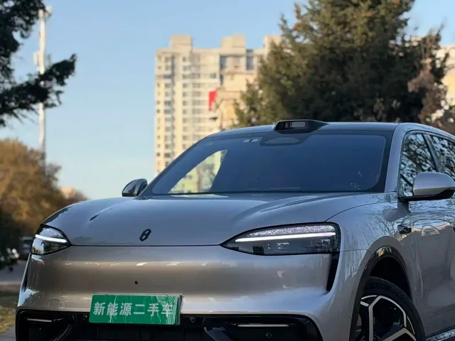 Aito M6 — Фото автомобиля 8