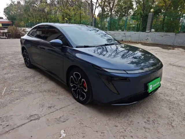 Nissan N7 — Фото автомобиля 3