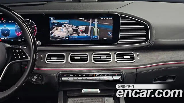 Mercedes-Benz GLE-Class — Фото автомобиля 15