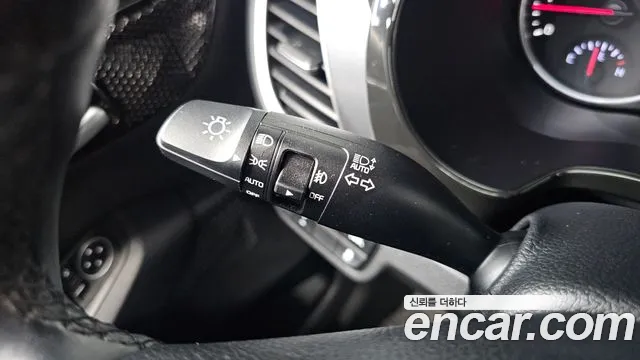 Kia Seltos — Фото автомобиля 30