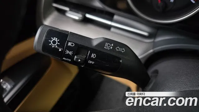 Kia Canival Carnival 4 поколение Дизель 9 мест Prestige — Фото автомобиля 12