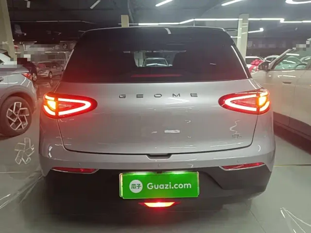 Geely Starry Wish — Фото автомобиля 5