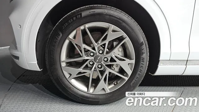 Genesis GV70 — Фото автомобиля 5