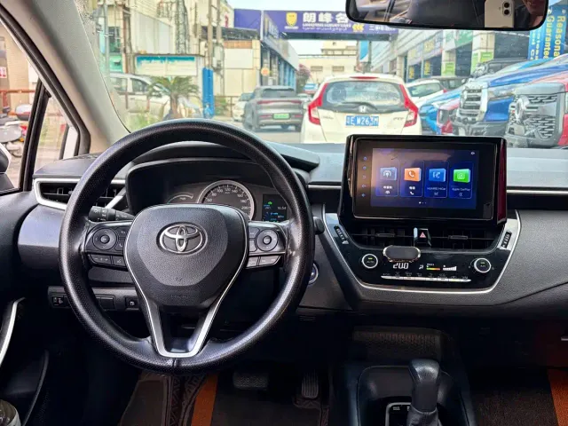 Toyota Corolla — Фото автомобиля 10