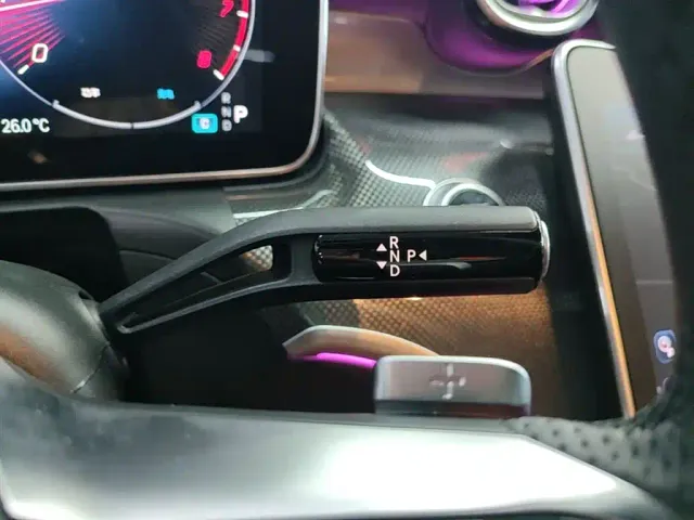 Mercedes-Benz C-Class — Фото автомобиля 13