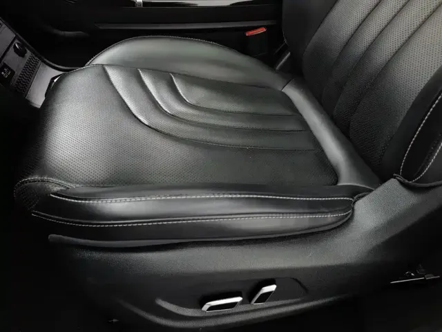 Nezha Auto Neta U 2022 Smart 500 LFP — Фото автомобиля 20