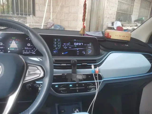 Changan Benben E-Star — Фото автомобиля 13