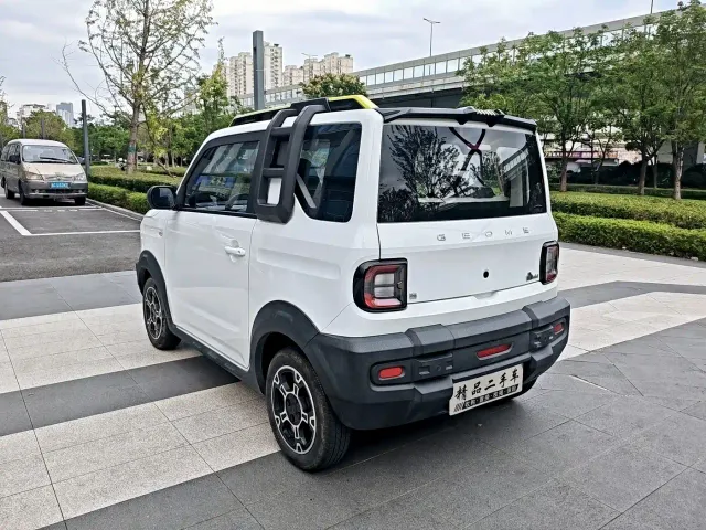 Geely Panda — Фото автомобиля 7