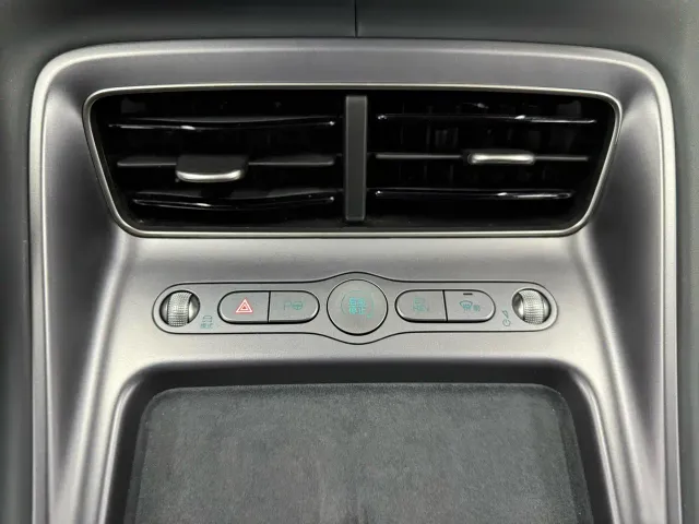 BYD Hai Shi 07 DM-i — Фото автомобиля 15