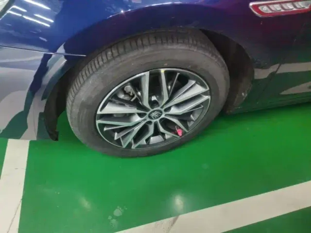 BYD Qin PLUS — Фото автомобиля 22