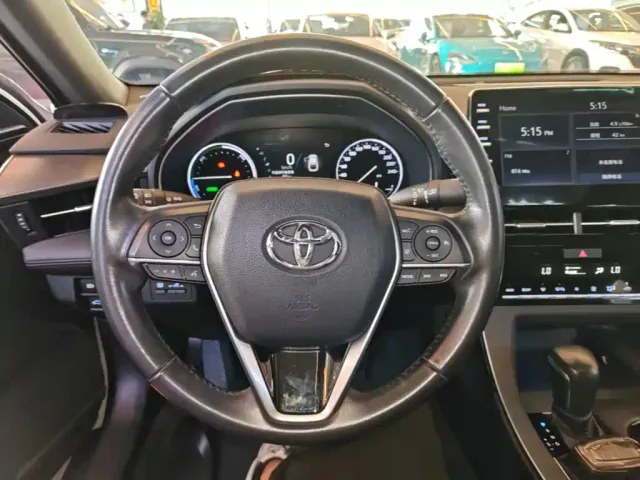 Toyota Avalon — Фото автомобиля 10
