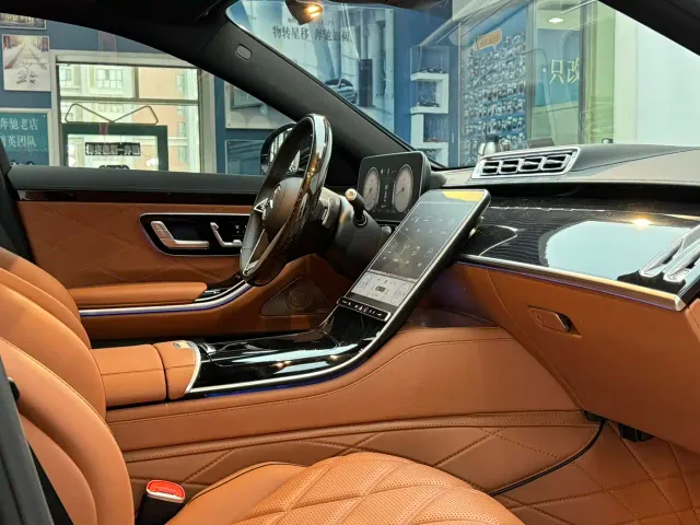 Mercedes-Benz Maybach S-Class — Фото автомобиля 15