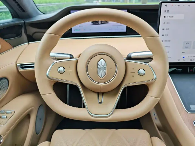 Stelato S9 — Фото автомобиля 10