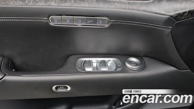 Genesis G90 RS4 — Фото автомобиля 30