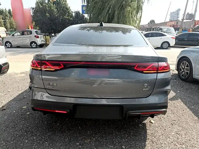 BYD Qin L — Фото автомобиля 5