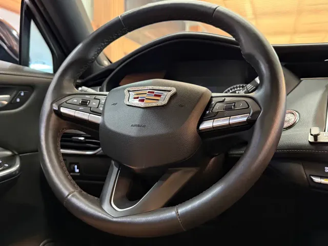 Cadillac XT4 — Фото автомобиля 21