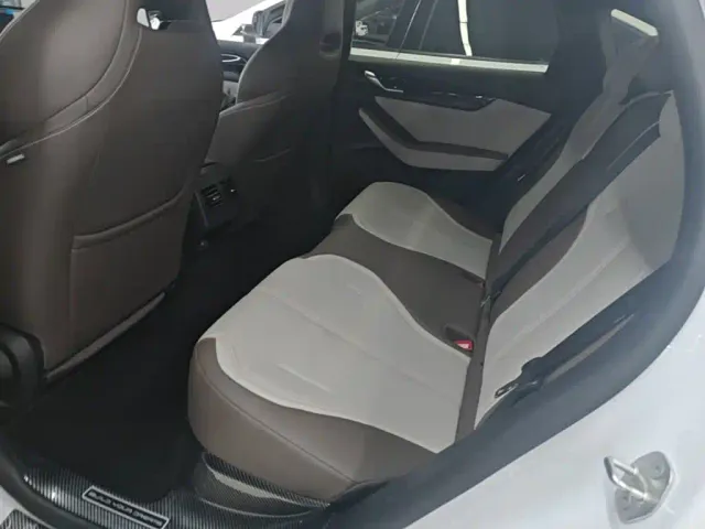 BYD Qin PLUS — Фото автомобиля 16