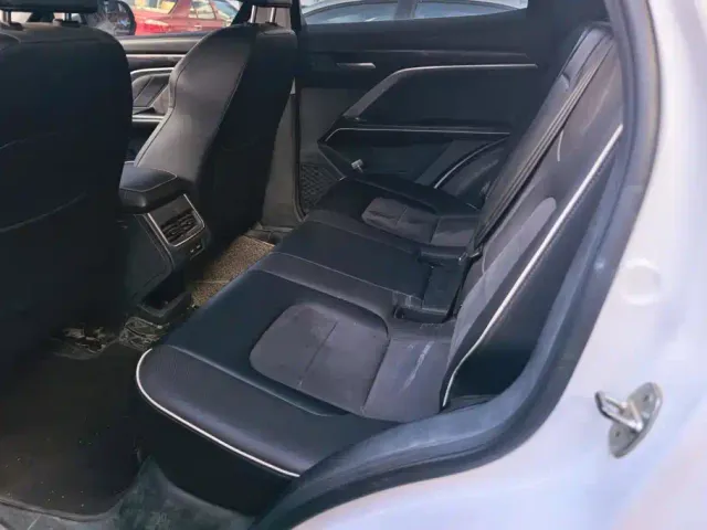 Haval H6 — Фото автомобиля 11