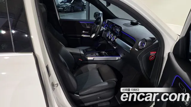 Mercedes-Benz EQB X243 — Фото автомобиля 17