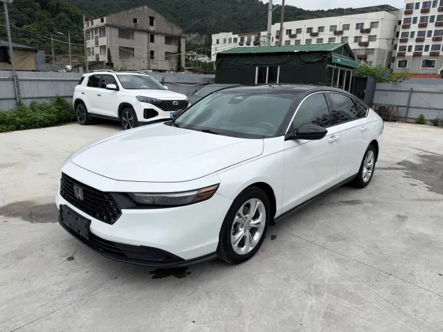 Фотография автомобиля — Honda Accord