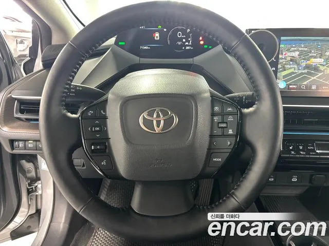 Toyota Prius 5th Gen — Фото автомобиля 12