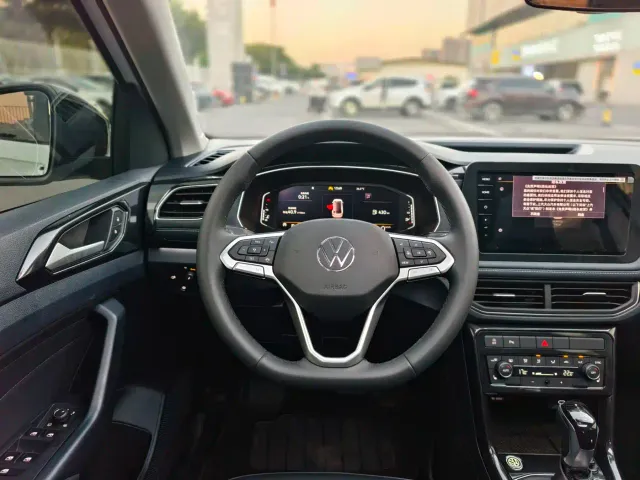 Volkswagen Tharu — Фото автомобиля 8