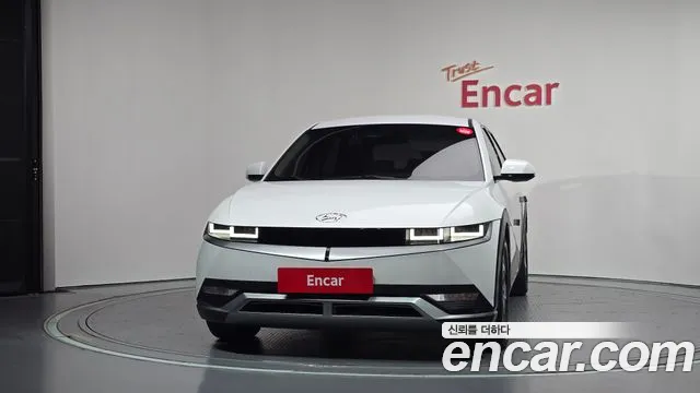 Hyundai Ioniq 5 — Фото автомобиля 3