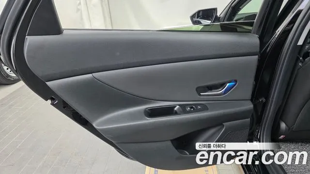 Hyundai Avante — Фото автомобиля 14