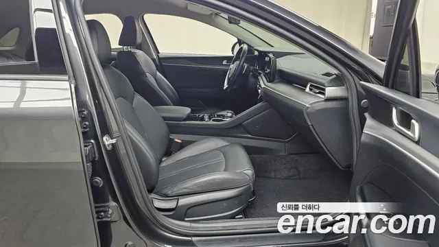 Kia K5 K5 3 поколение 2.0 LPI(Для проката) — Фото автомобиля 26