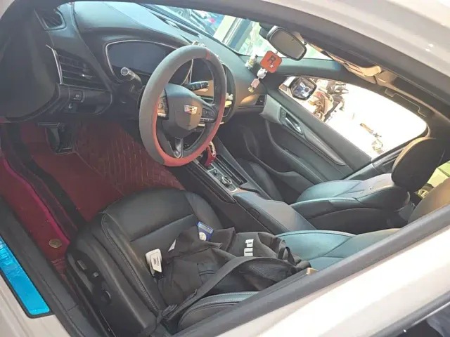 Cadillac CT5 — Фото автомобиля 14