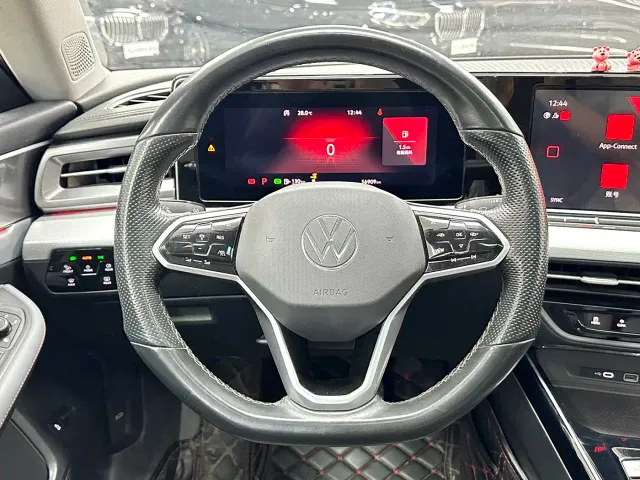 Volkswagen Lamando — Фото автомобиля 13