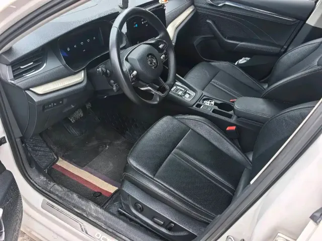 Skoda Octavia — Фото автомобиля 11