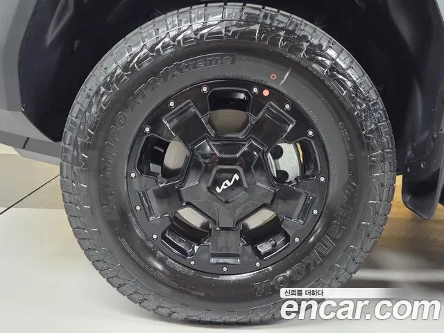 Kia Tasman Tasman 2.5T Бензин 4WD — Фото автомобиля 20