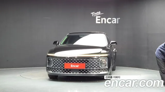 Hyundai Grandeur GN7 — Фото автомобиля 3