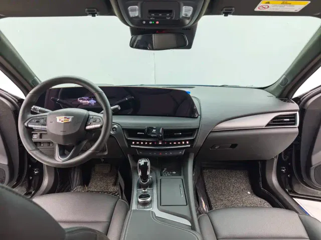 Cadillac Cadillac CT5 2025 Model 28T Urban Sport Edition — Фото автомобиля 7
