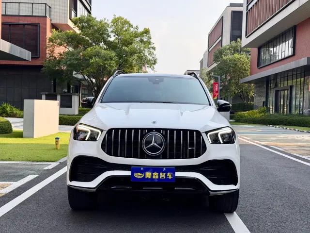 Mercedes-Benz GLE-Class AMG — Фото автомобиля 2