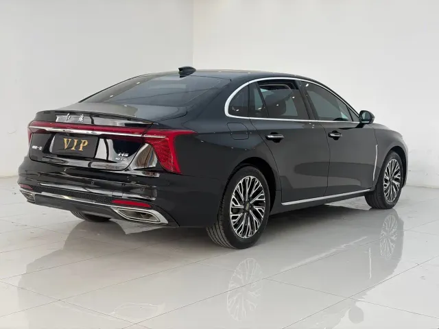 Hongqi H5 — Фото автомобиля 10