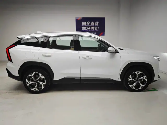 Geely Boyue L — Фото автомобиля 7