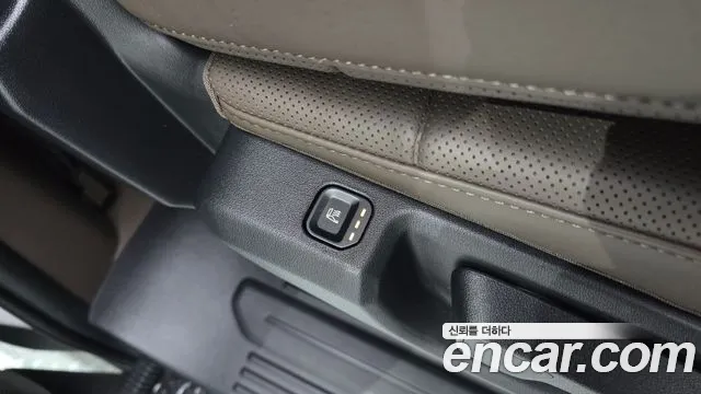 Kia PV5 — Фото автомобиля 25