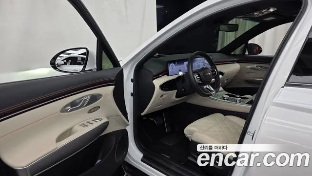 Genesis GV70 3.5T Бензин AWD — Фото автомобиля 10