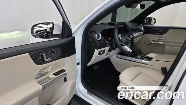 Mercedes-Benz GLB-Class X247 — Фото автомобиля 15