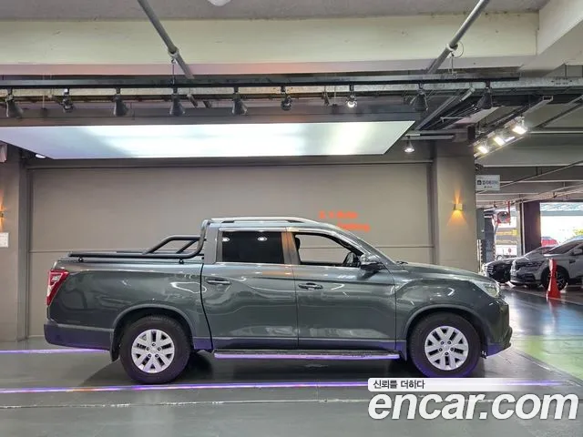KG_Mobility_Ssangyong Rexton Новый Rexton Sport Khan Дизель 2.2 4WD — Фото автомобиля 3
