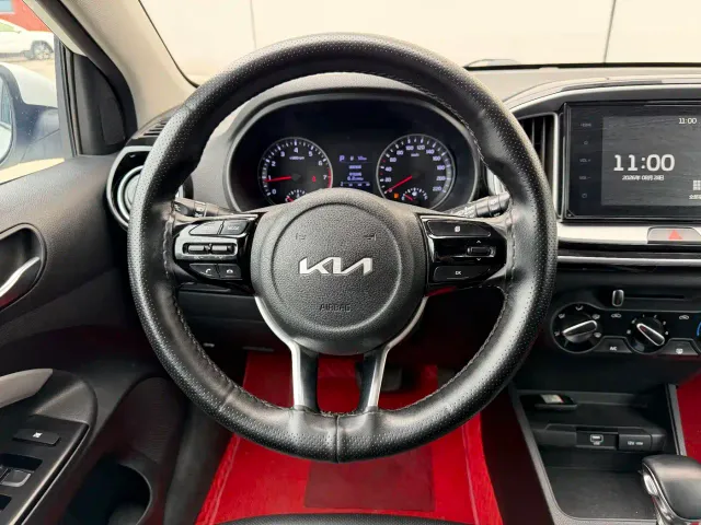 Kia KX1 — Фото автомобиля 10