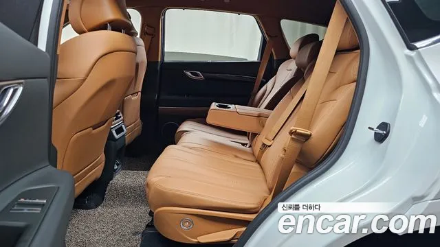 Genesis GV80 — Фото автомобиля 12
