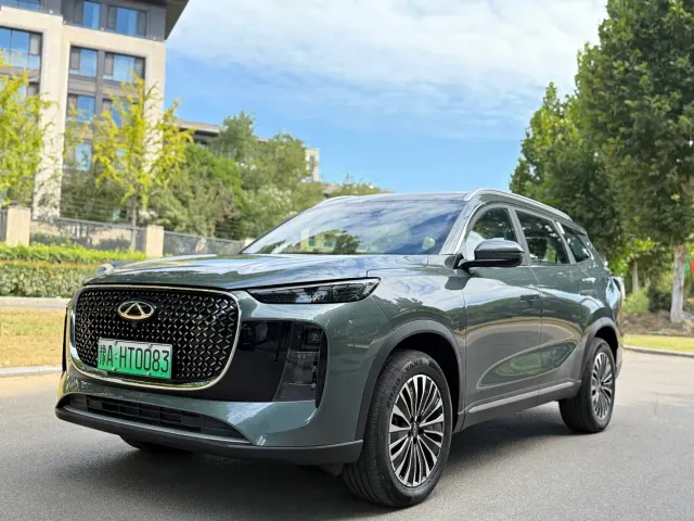 Фотография автомобиля — Chery Tiggo 8 PLUS C-DM