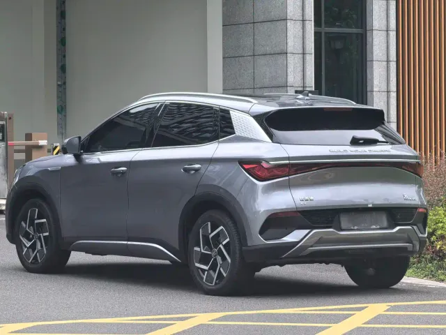 BYD Yuan PLUS — Фото автомобиля 5