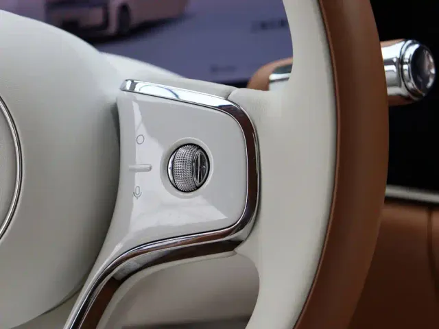 Maextro S800 — Фото автомобиля 21