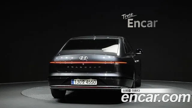 Hyundai Grandeur GN7 — Фото автомобиля 4