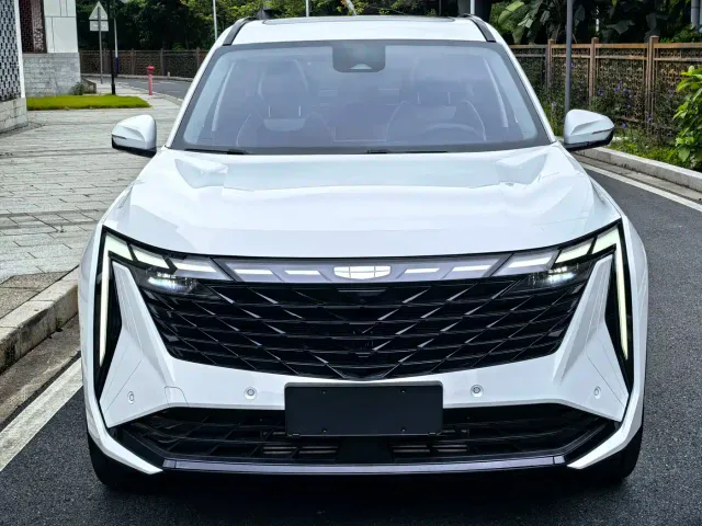 Geely Boyue L — Фото автомобиля 2