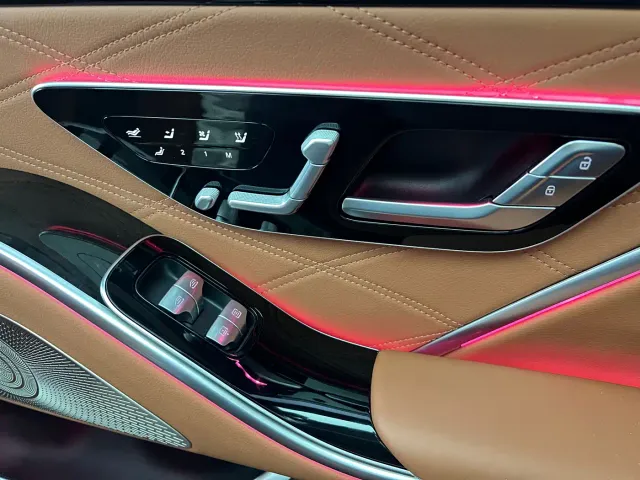 Mercedes-Benz Maybach S-Class — Фото автомобиля 26